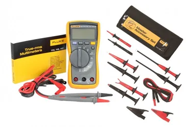 Fluke 115/TLK-225-1 - Digitální multimetr 600 V / 10 A true RMS