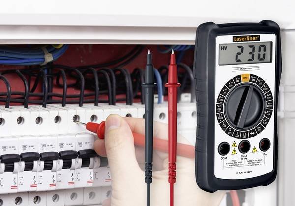 Laserliner MultiMeter - digitálny multimeter 300 V AC/DC