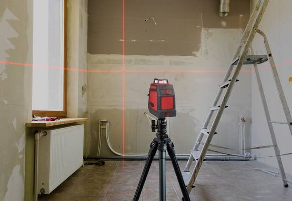 Toolcraft TO-5645454 - Samonivelačný krížový laser 18 m