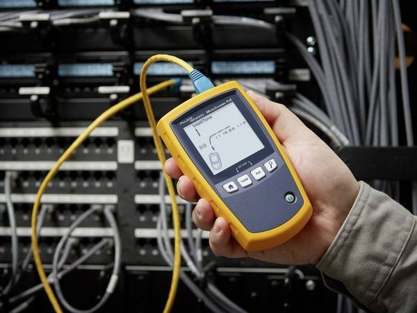 Fluke Networks MS-POE - Kabelový merač PoE triedy 0-8