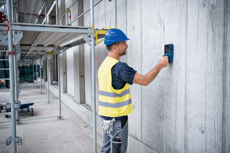 Bosch Professional D-Tect 200 C - Detektor železných kovů, dřeva