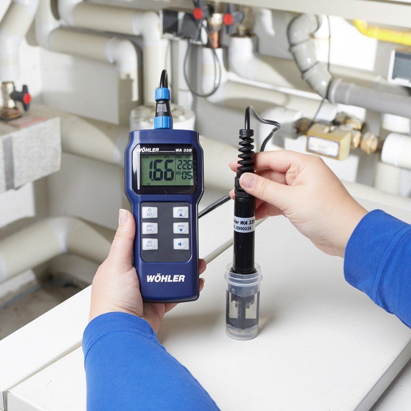Wöhler WA 335 - Analyzátor pre analýzu topnej vody 0–150 mS/cm