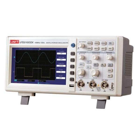 UNI-T UTD2102CEX digitálny osciloskop so 2 kanálmi, 100 MHz šírkou pásma a 7" displejom