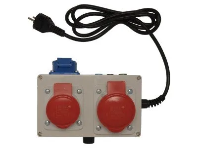 Metrel A 1207 - Trojfázový adaptér CAT II / 300V