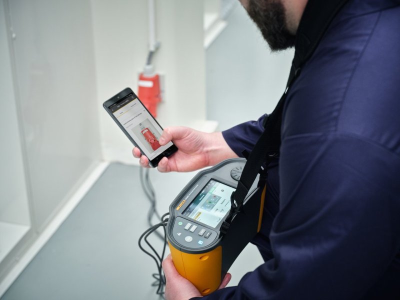 Fluke 1673 FC - Tester elektrických inštalácií a bleskozvodu do 1000 MΩ