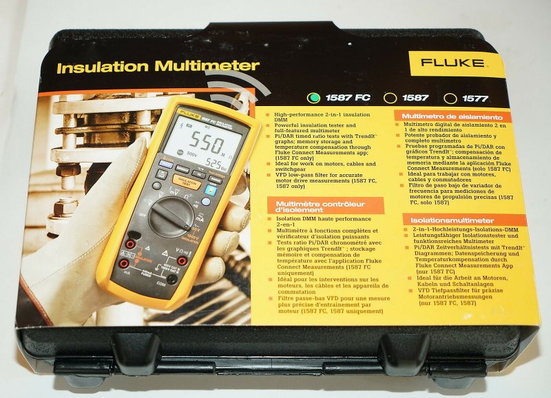 Fluke 1587 FC - Měřič izolačního odporu 1000 V