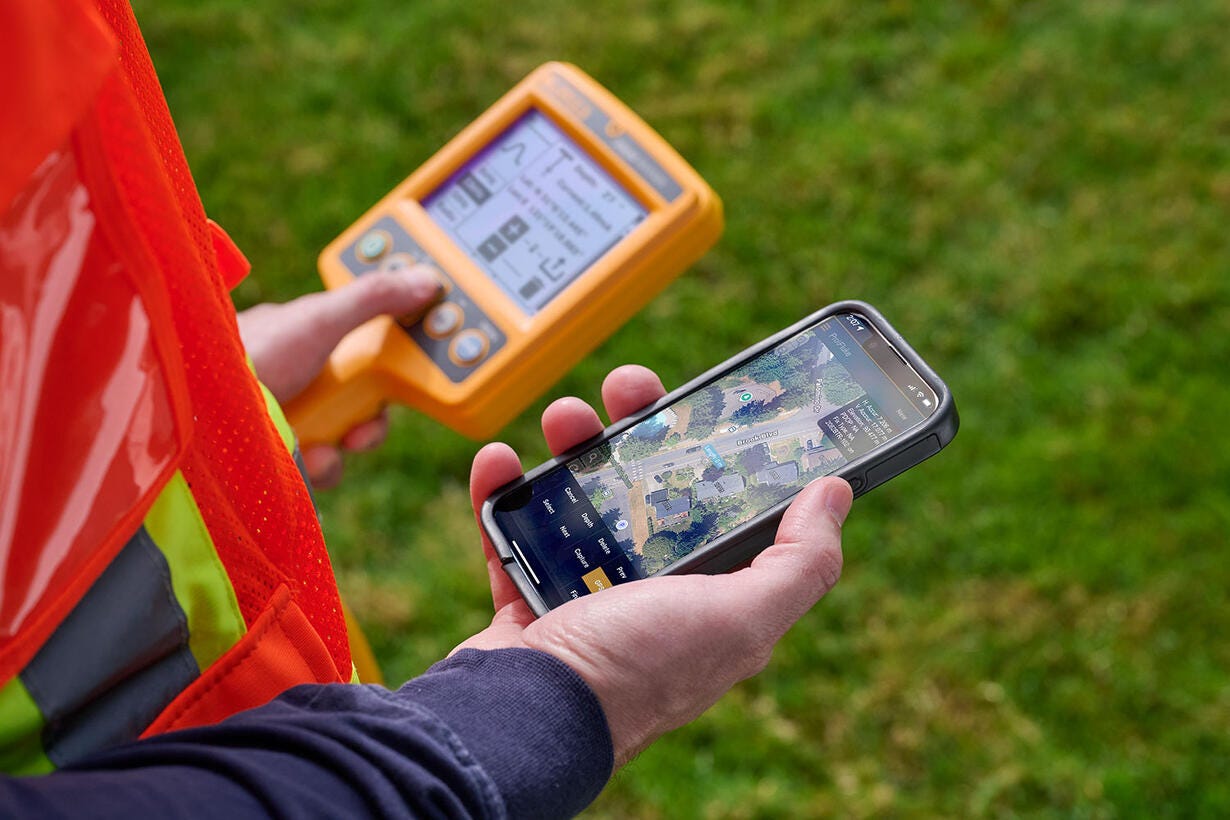 Fluke 2082BT SmartTrace - Lokátor podzemních sítí - Hloubka až 6 m