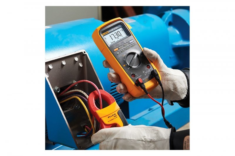 Fluke 87V MAX - Digitálny multimeter TRMS 0–1 000 V