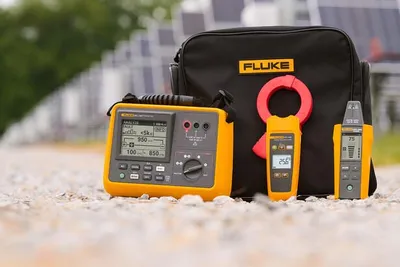 Fluke GFL-1500 - Lokalizator zwarć doziemnych PV - Do 1500 V DC