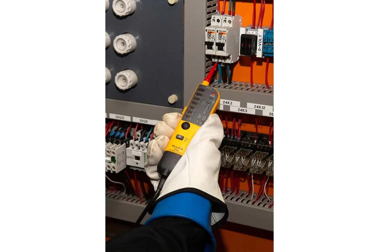 Fluke T110/C150 - Zkoušečka napětí a propojení s LED