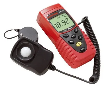 Beha Amprobe LM-120 - Luxmetr 0–200 000 lux