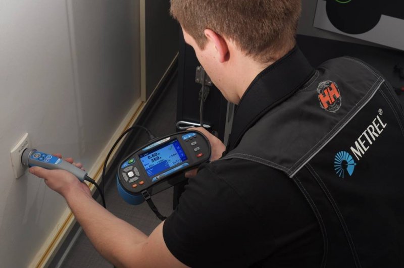 Metrel MI 3152 EurotestXC ST - Tester elektrických inštalácií a bleskozvodu meranie izolačných odporov do 999 MΩ