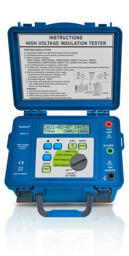 PeakTech P2680A tester izolace s testovacím napětím 5000 V, přenosné pouzdro, testovací kabely a sonda