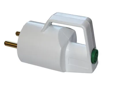 ILLKO P 8070 - Adaptér vidlica pre pripojenie PE vodiča do slovenskej zásuvky zástrčka 4 mm