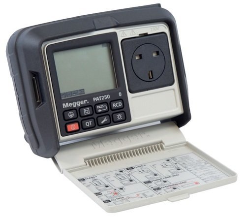 Megger PAT250 - prenosný tester spotrebičov s testom kontinuity 200 mA a izolácie 250 V a 500 V