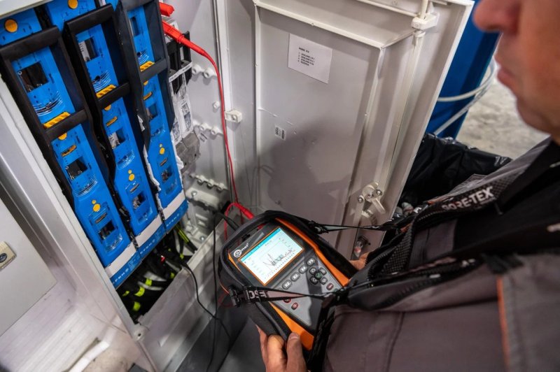 Sonel MIC-2511 - ESD testovacie zariadenie 5 kV