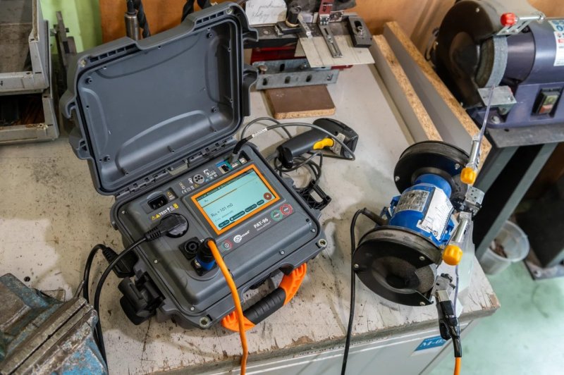 Sonel PAT-95 - Revízny tester spotrebičov 16 A
